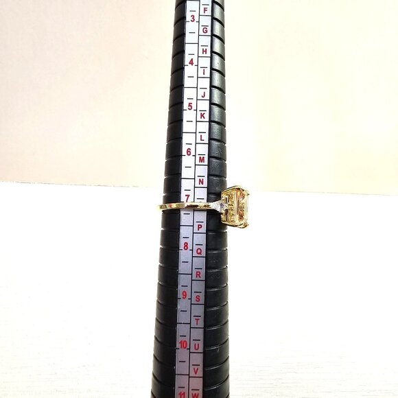 Charter Club Gold Ring With Light Amber‎ Crystal Size 7 - Picture 5 of 6